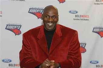 36 Times Michael Jordan Wore a Terrible Outfit – Funny Or Die